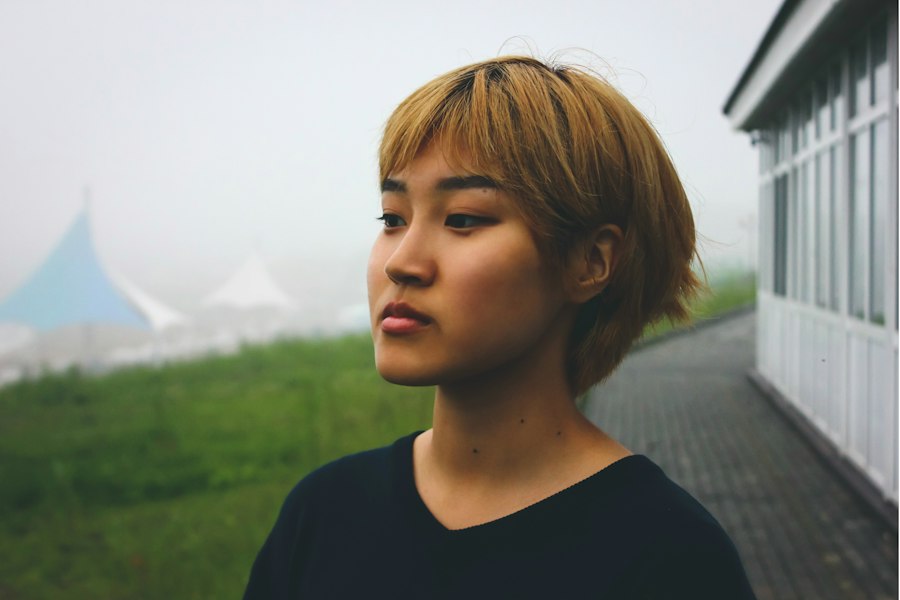 岡本 りな（スタイリスト）